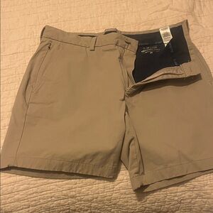 Vineyard Vines Khaki Flat Front Shorts